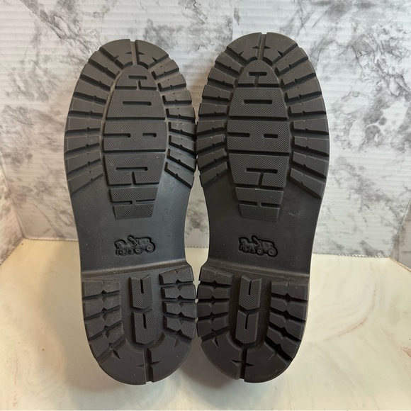 Men’s Coach signature coin loafer - Picture 5 of 8